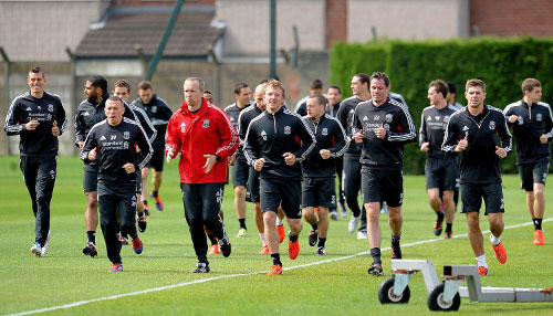 图片报：瓜帅对埃切韦里的情况不满，球员冬窗可能被租回河床（图片报：瓜迪奥拉不满埃切韦里现状，冬窗或将租借其回河床）