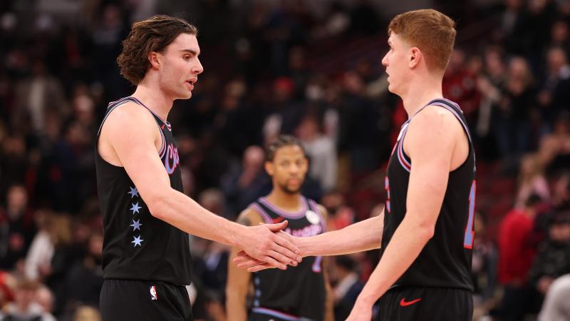 法尔克：尤文和利物浦都询问了明夏免签格纳布里的可能（法尔克：尤文、利物浦已询问明夏免签格纳布里的可行性）