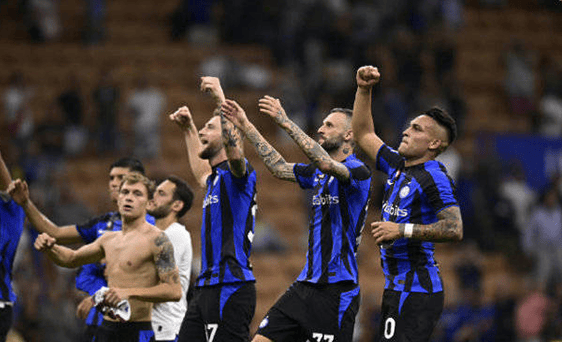 皇马0-2终结对塞尔塔西甲10连胜，此前22次联赛交锋20胜2平（皇马0-2负塞尔塔，西甲对其十连胜止步，近22次联赛交锋20胜2平）