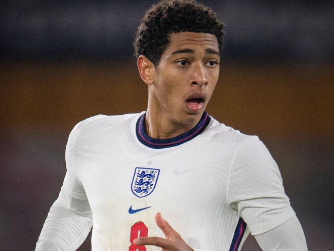 赖因德斯：米兰今年有机会争冠；未来是否会回归？回头见吧（赖因德斯：米兰本季有望争冠；是否回归？改天再说）