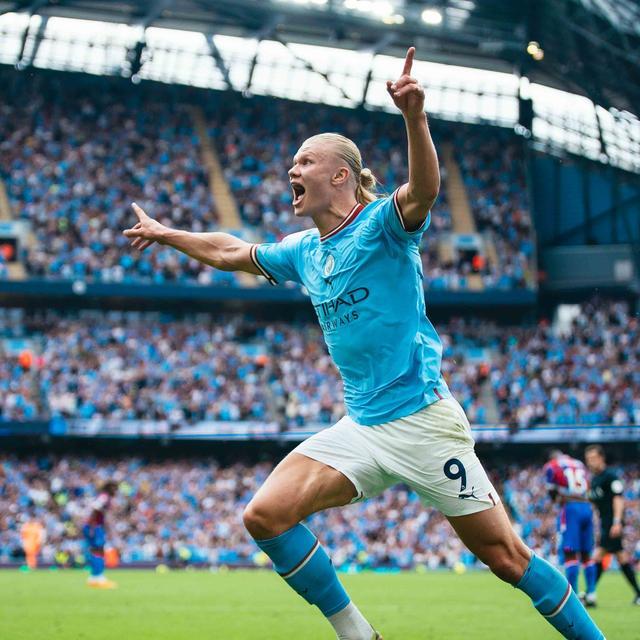 身份认同！14年1月以来，巴萨首次在诺坎普首发9名西班牙球员（本土归来！巴萨自2014年1月以来首次在诺坎普派出9名西班牙籍首发）