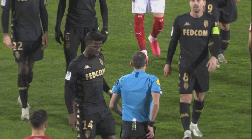 刘诚宇：和新疆队对抗蛮吃力，我要让自己变得更加强大